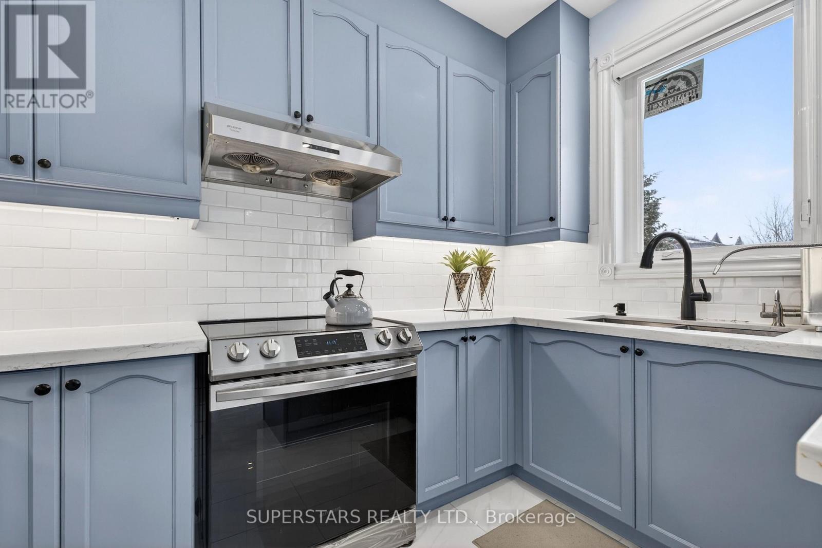 68 Albright Crescent, Richmond Hill, Ontario L4E 4Z4 - Photo 11 - N12833510