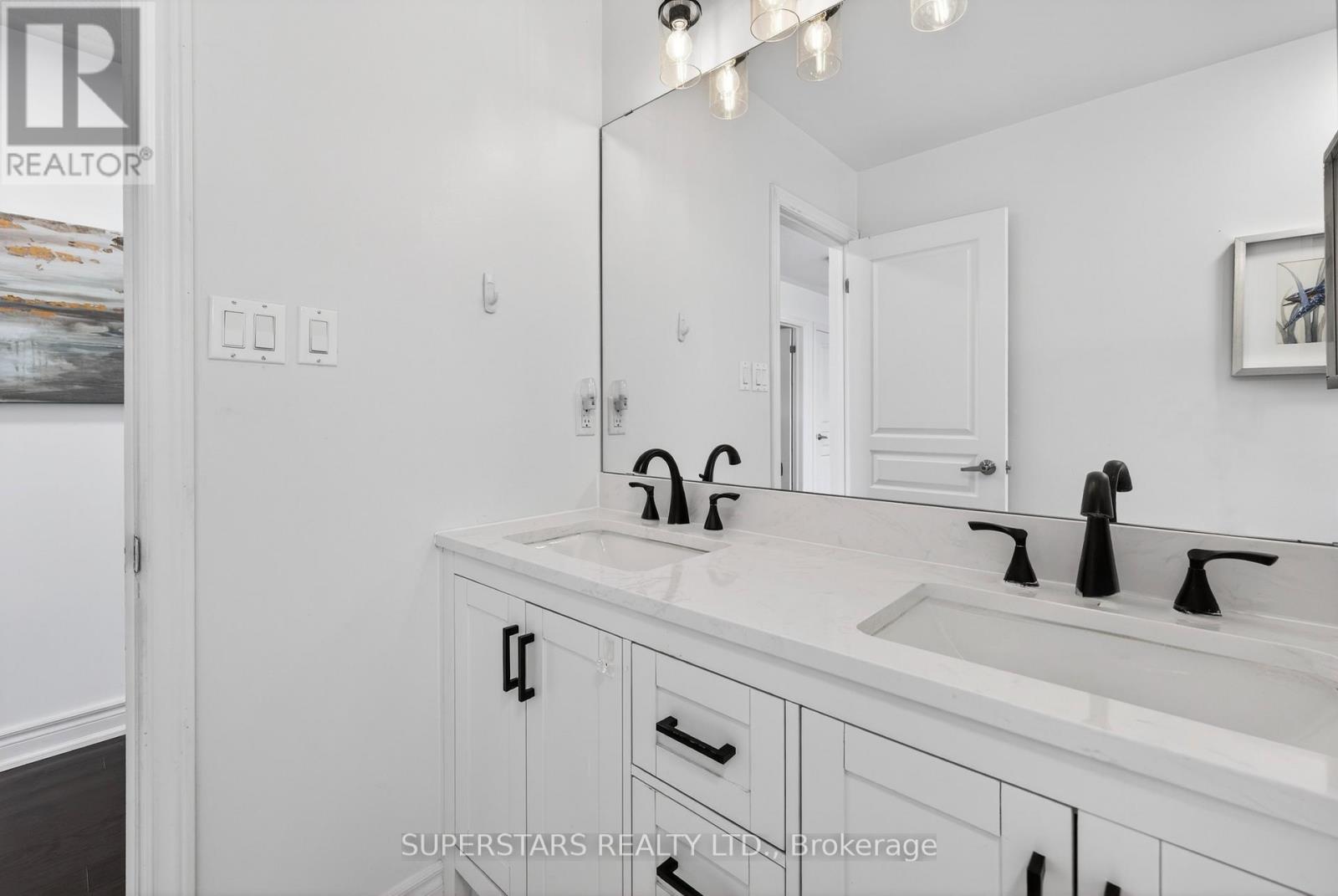 68 Albright Crescent, Richmond Hill, Ontario L4E 4Z4 - Photo 30 - N12833510