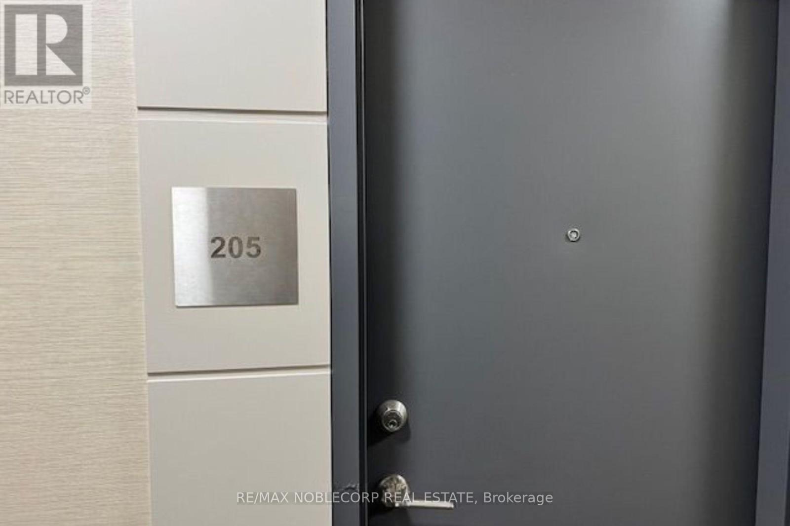 205 - 8302 Islington Avenue, Vaughan, Ontario  L4L 0E6 - Photo 16 - N12833516