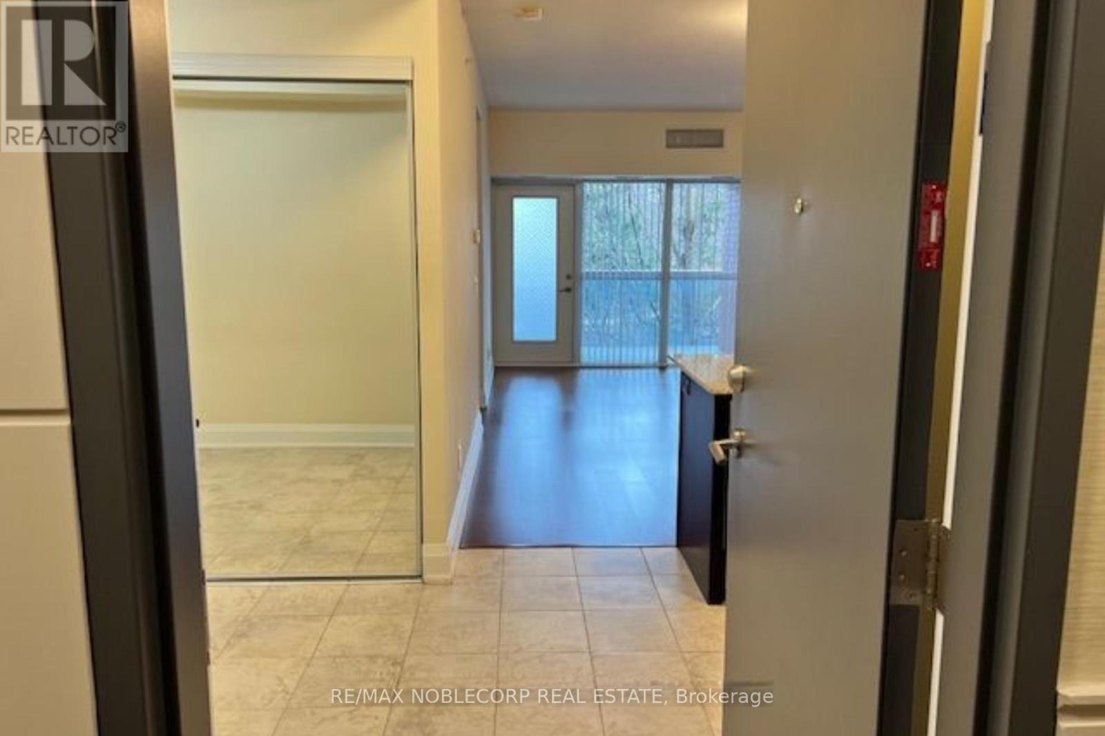 205 - 8302 Islington Avenue, Vaughan, Ontario  L4L 0E6 - Photo 17 - N12833516