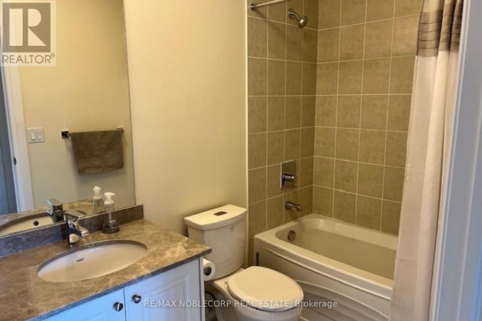 205 - 8302 Islington Avenue, Vaughan, Ontario  L4L 0E6 - Photo 34 - N12833516