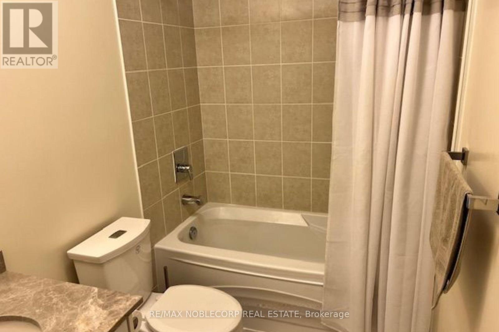 205 - 8302 Islington Avenue, Vaughan, Ontario  L4L 0E6 - Photo 36 - N12833516