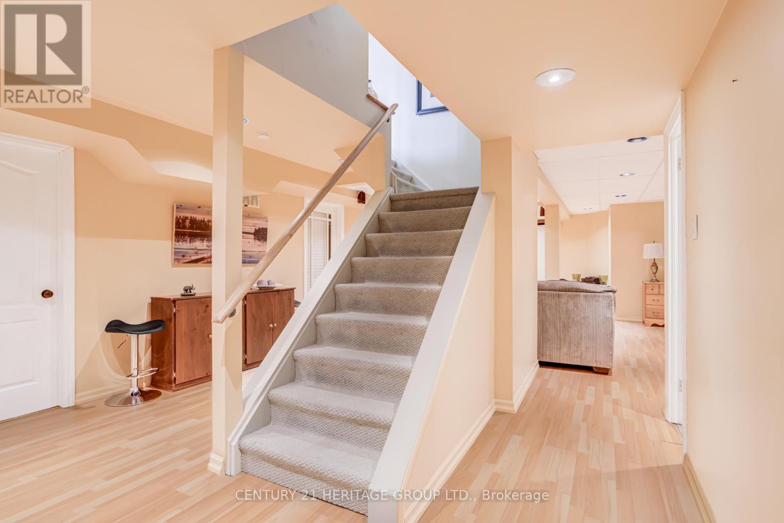 347 Alex Doner Drive, Newmarket (Glenway Estates), Ontario  L3X 1G1 - Photo 31 - N12833554