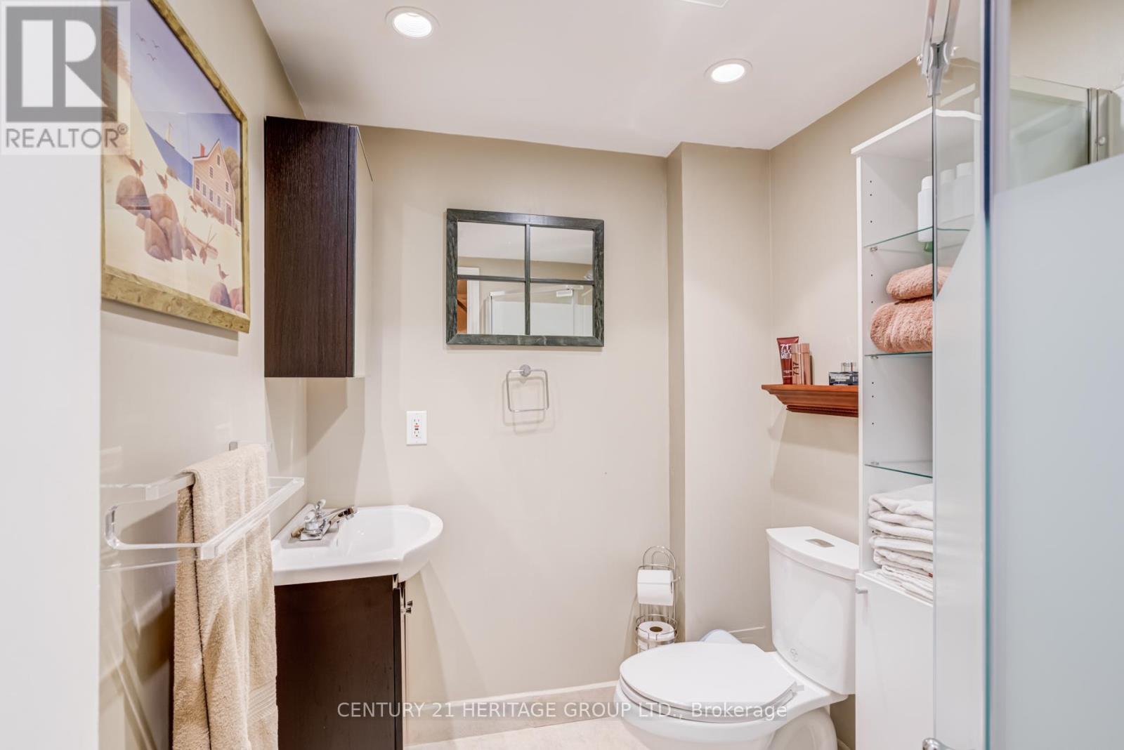 347 Alex Doner Drive, Newmarket (Glenway Estates), Ontario  L3X 1G1 - Photo 35 - N12833554