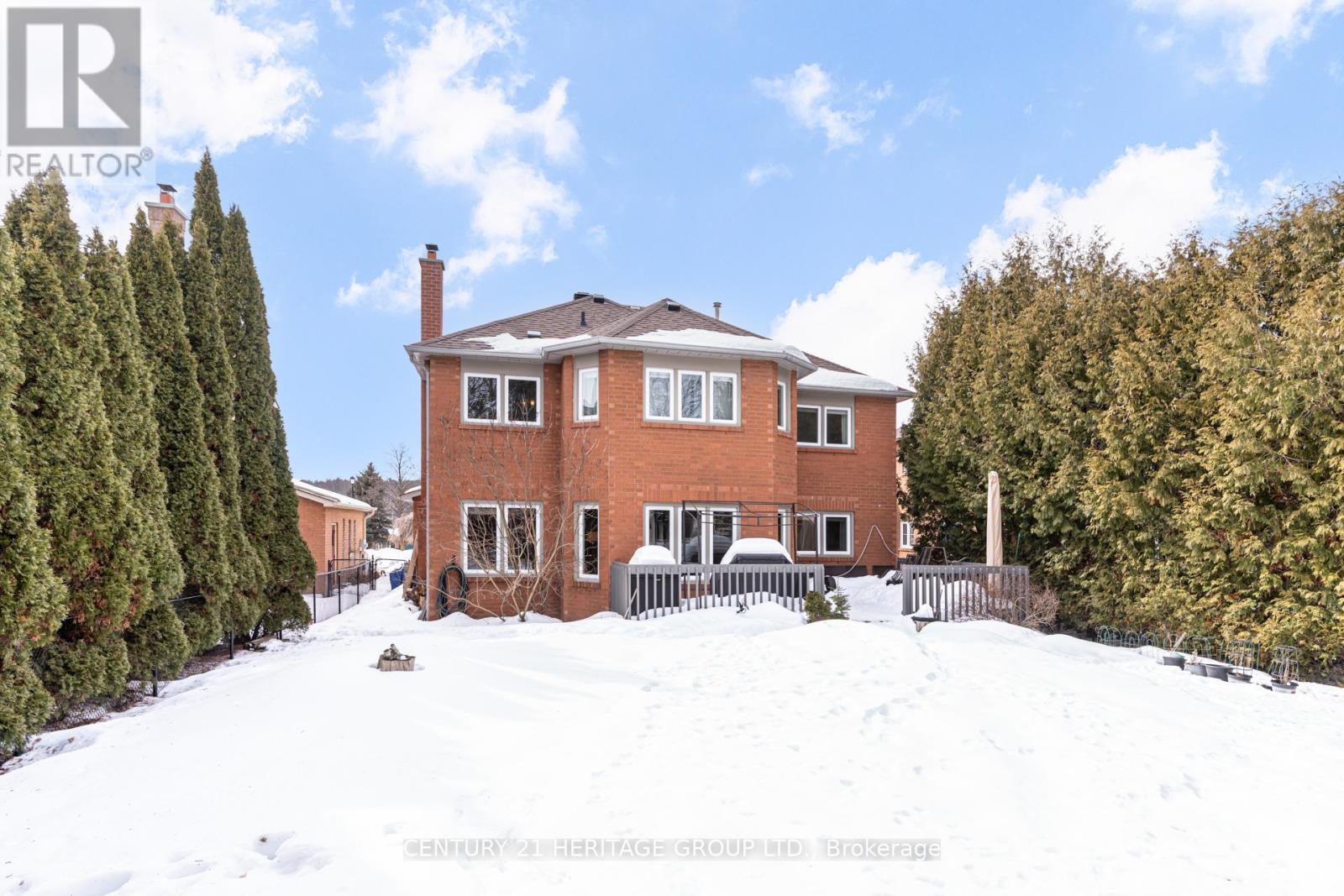 347 Alex Doner Drive, Newmarket (Glenway Estates), Ontario  L3X 1G1 - Photo 39 - N12833554