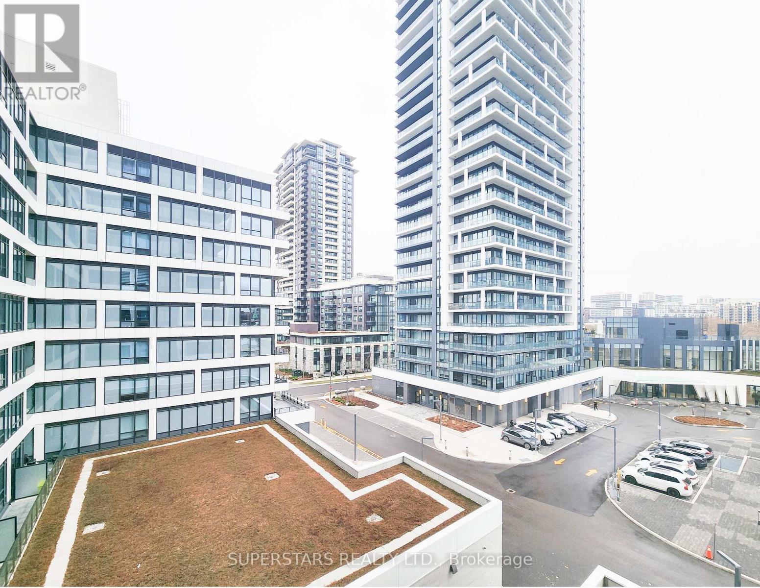 631 - 38 Water Walk Drive, Markham, Ontario  L3R 6M8 - Photo 17 - N12833602