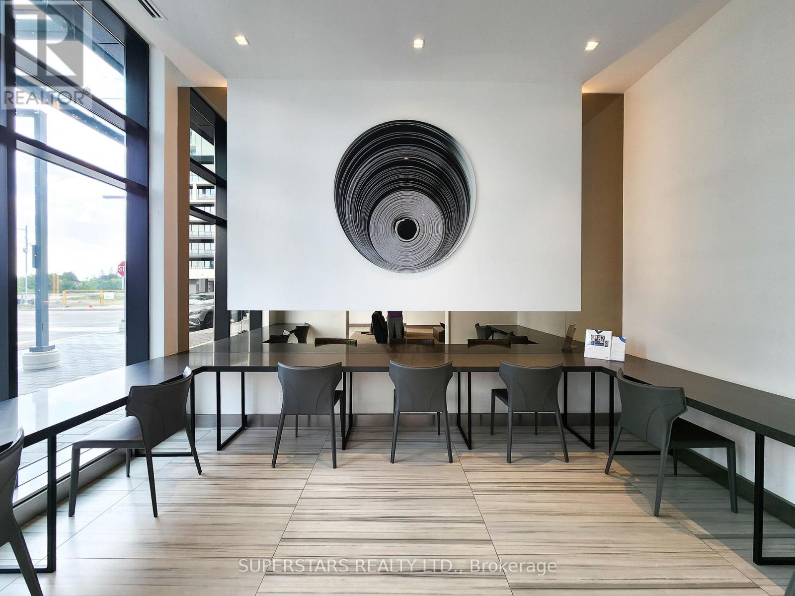 631 - 38 Water Walk Drive, Markham, Ontario  L3R 6M8 - Photo 30 - N12833602