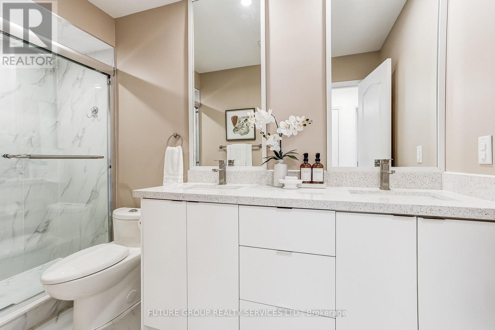 72 Camino Drive, Vaughan, Ontario  L6A 3W6 - Photo 22 - N12833622