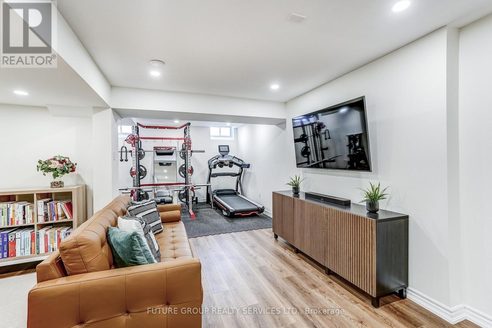 72 Camino Drive, Vaughan, Ontario  L6A 3W6 - Photo 33 - N12833622