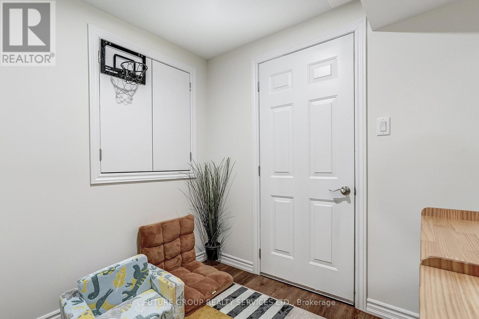 72 Camino Drive, Vaughan, Ontario  L6A 3W6 - Photo 38 - N12833622