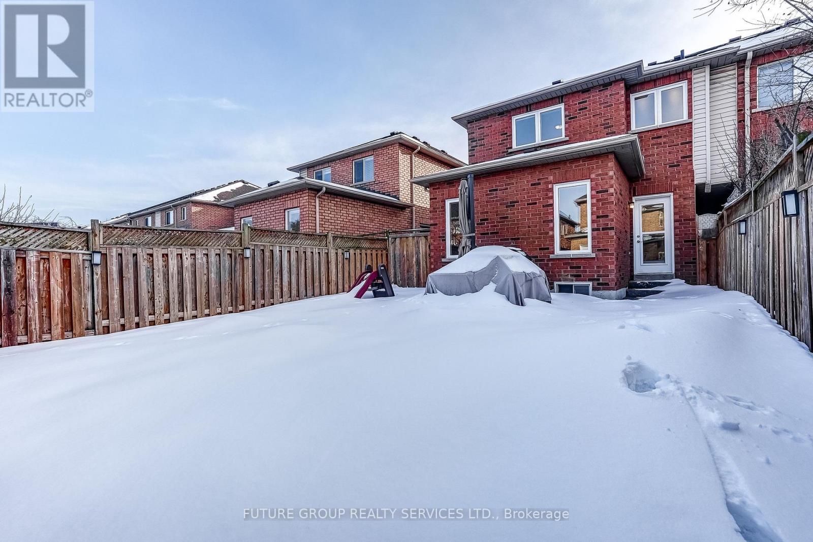 72 Camino Drive, Vaughan, Ontario  L6A 3W6 - Photo 41 - N12833622