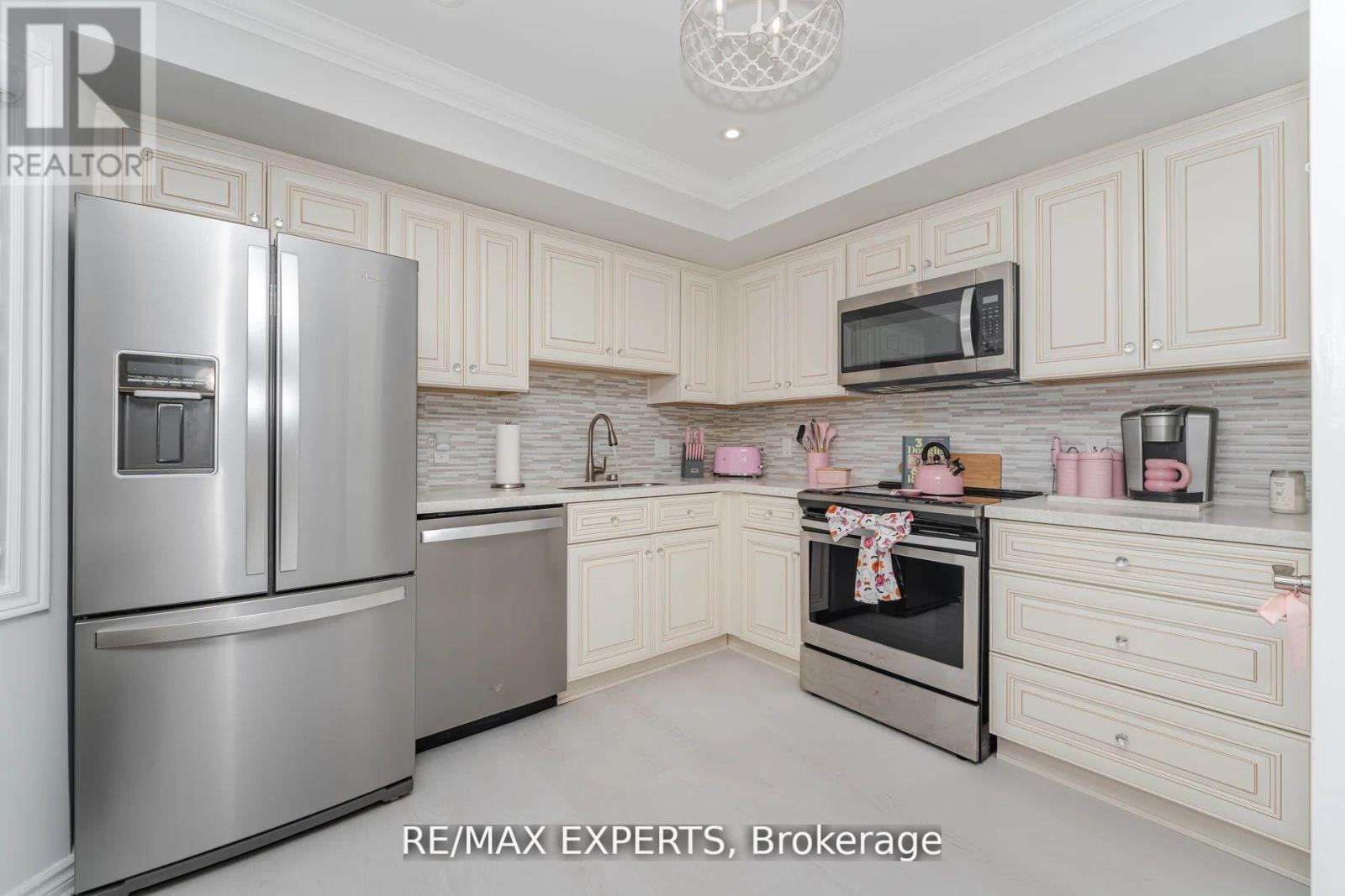 22 - 77 Mill Street E, New Tecumseth, Ontario  L0G 1W0 - Photo 18 - N12833644