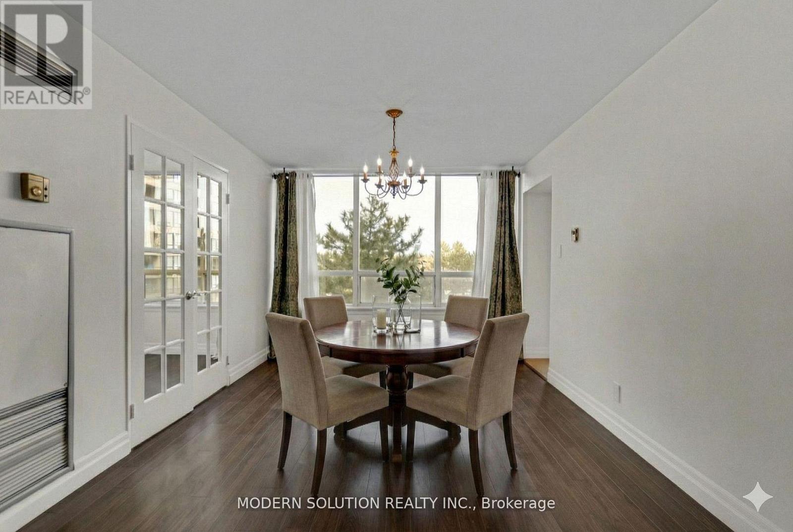 426 - 32 Clarissa Drive, Richmond Hill, Ontario  L4C 9R7 - Photo 13 - N12833652