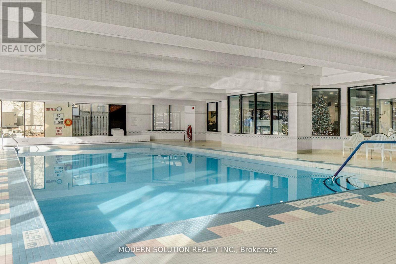 426 - 32 Clarissa Drive, Richmond Hill, Ontario  L4C 9R7 - Photo 44 - N12833652