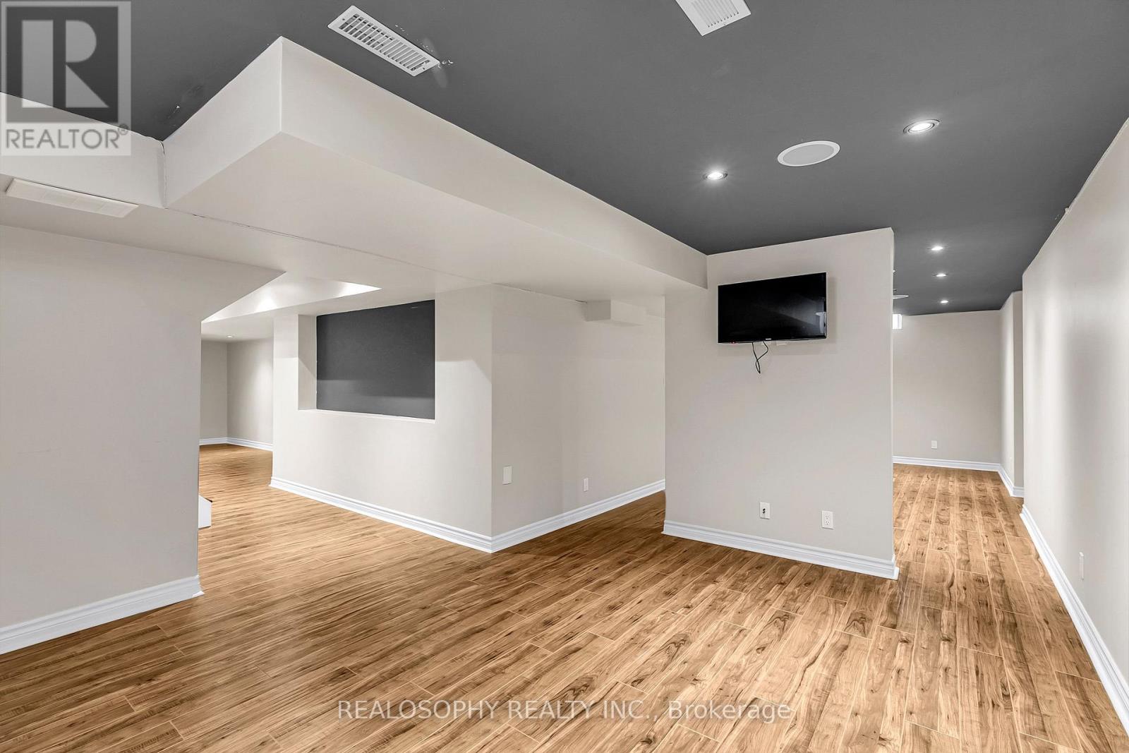 284 Bilbrough Street, Aurora, Ontario  L4G 7X5 - Photo 24 - N12833662