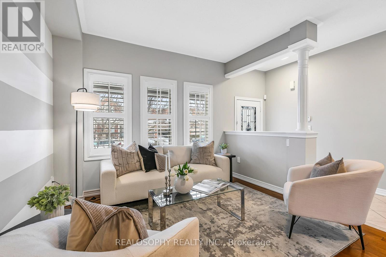 284 Bilbrough Street, Aurora, Ontario  L4G 7X5 - Photo 3 - N12833662