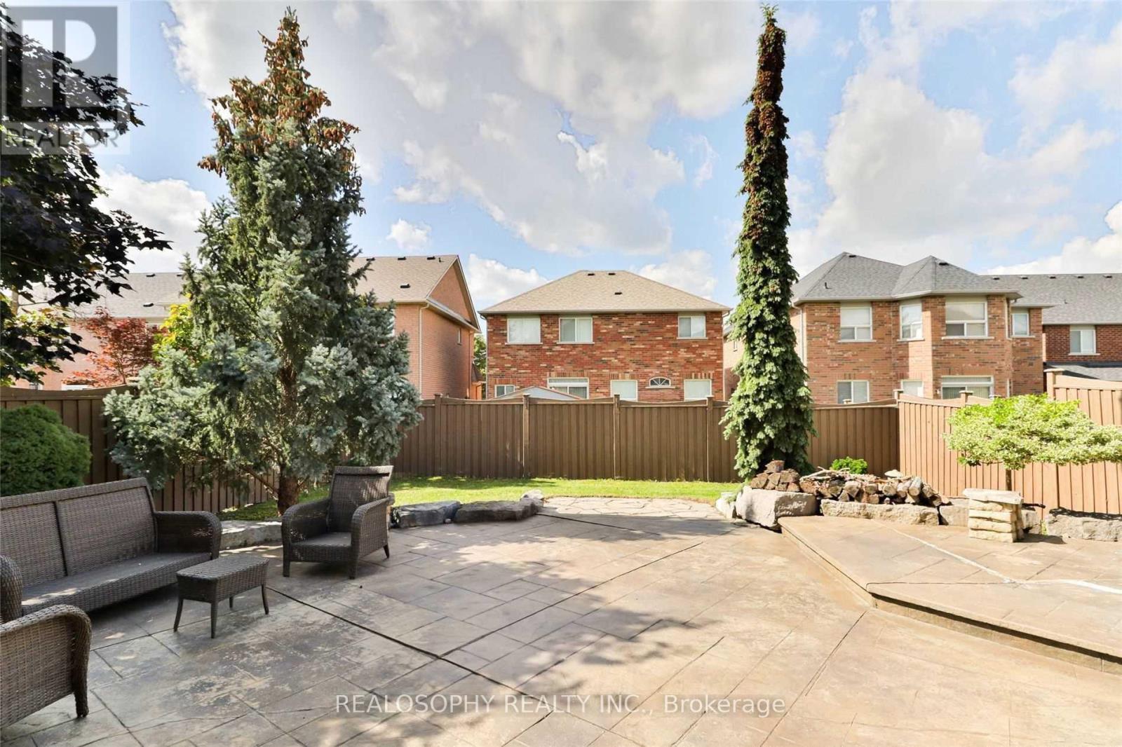 284 Bilbrough Street, Aurora, Ontario  L4G 7X5 - Photo 31 - N12833662