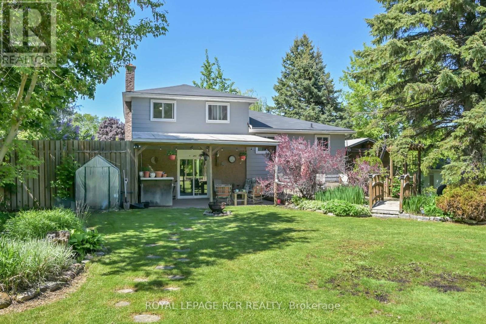 17 Jamieson Drive, Adjala-Tosorontio, Ontario  L0N 1R0 - Photo 4 - N12833690