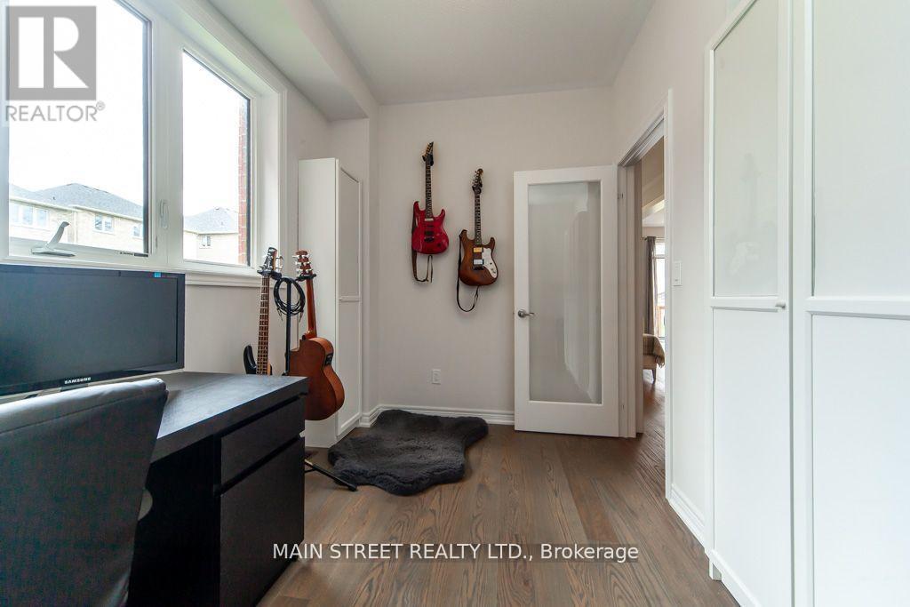 96 Big Canoe Drive, Georgina, Ontario  L0E 1R0 - Photo 19 - N12833720