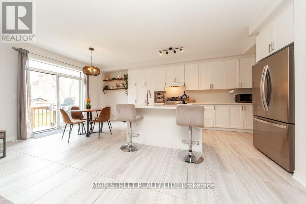 96 Big Canoe Drive, Georgina, Ontario  L0E 1R0 - Photo 9 - N12833720