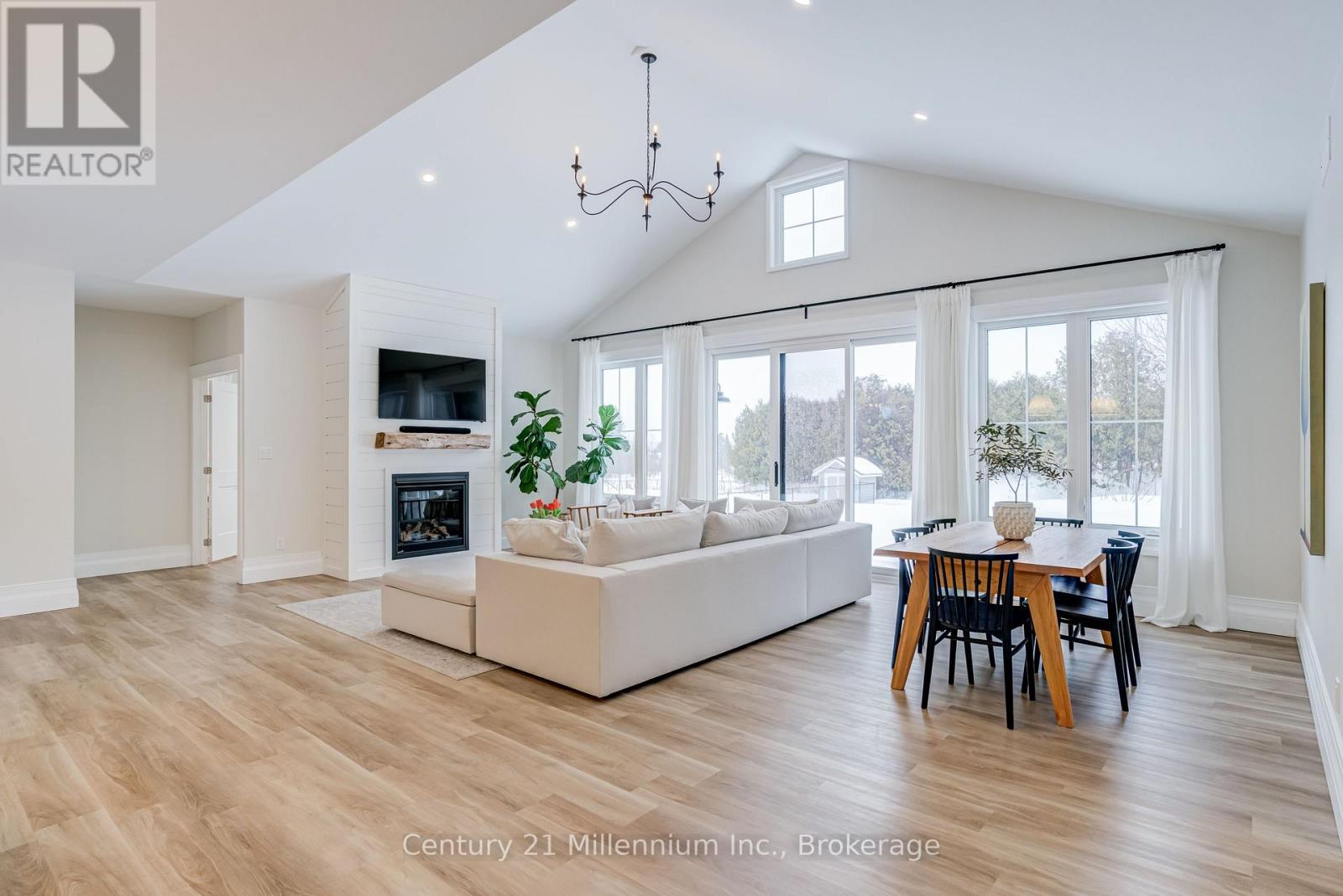 109 Grandore Street, Georgian Bluffs, Ontario N0H 2T0 - Photo 11 - X12833688