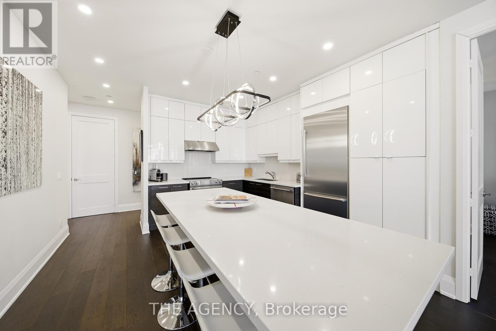 604 - 90 Orchard Point Road, Orillia, Ontario  L3V 8K4 - Photo 12 - S12833604