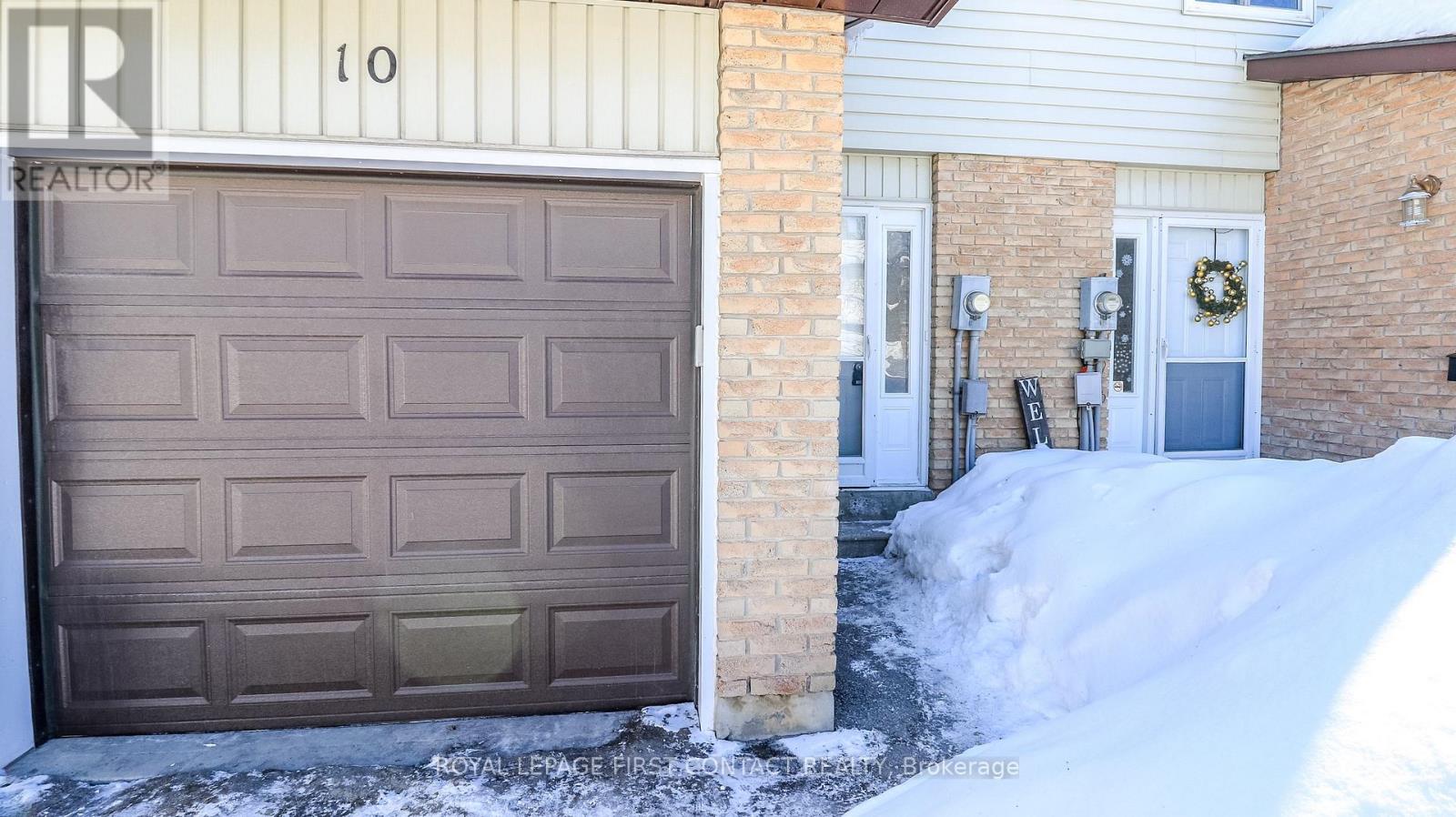 Unit #10 - 261 Rose Street, Barrie, Ontario  L4M 2V3 - Photo 3 - S12833614