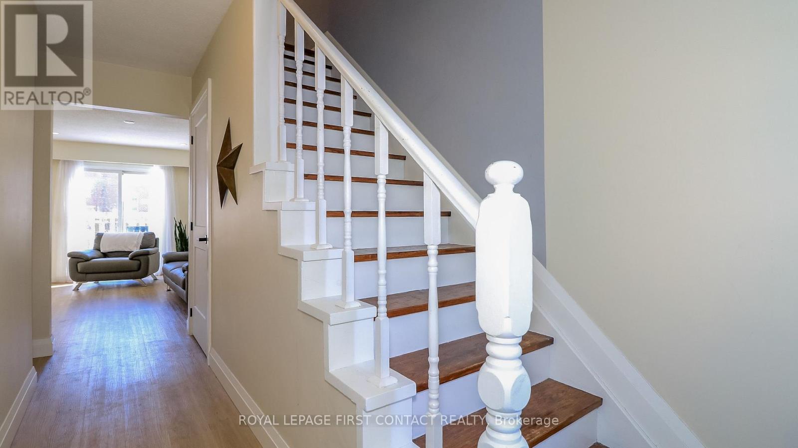 Unit #10 - 261 Rose Street, Barrie, Ontario  L4M 2V3 - Photo 6 - S12833614