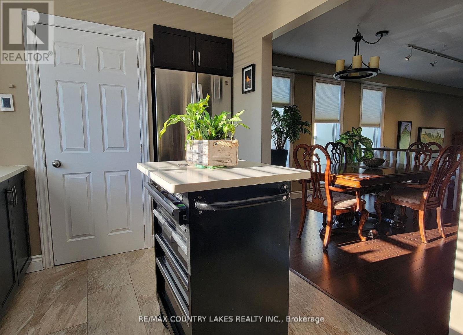 11 - 4 Paradise Boulevard, Ramara (Brechin), Ontario  L0K 1B0 - Photo 23 - S12833766