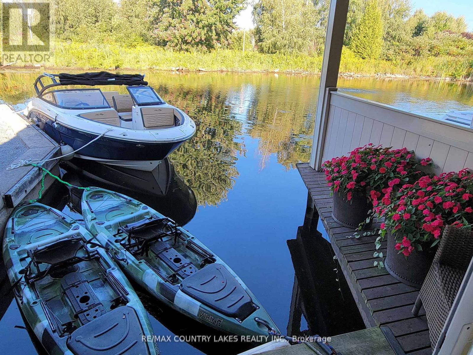 11 - 4 Paradise Boulevard, Ramara (Brechin), Ontario  L0K 1B0 - Photo 8 - S12833766