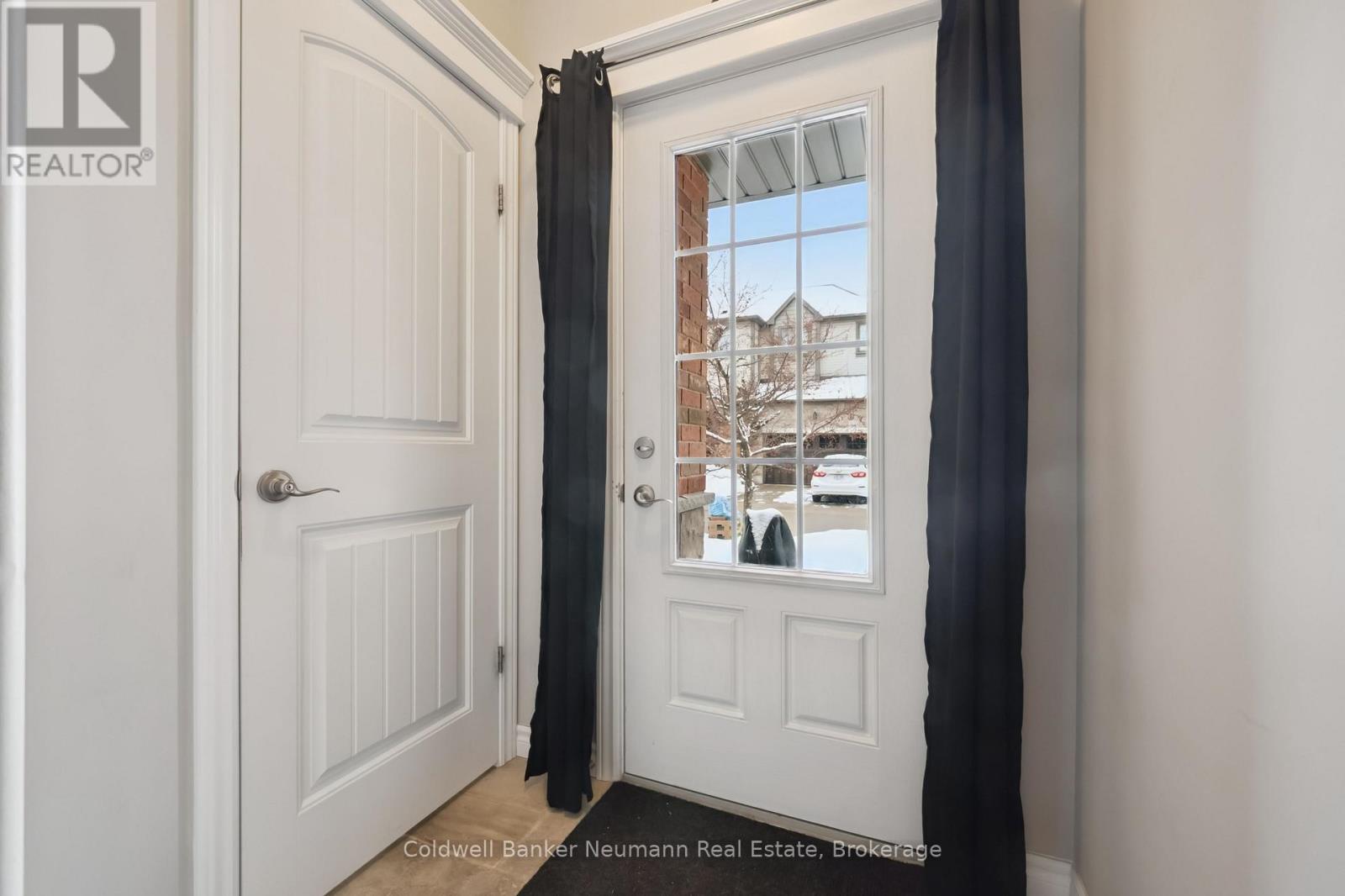 28 - 146 Downey Road, Guelph, Ontario N1C 0A2 - Photo 4 - X12833780