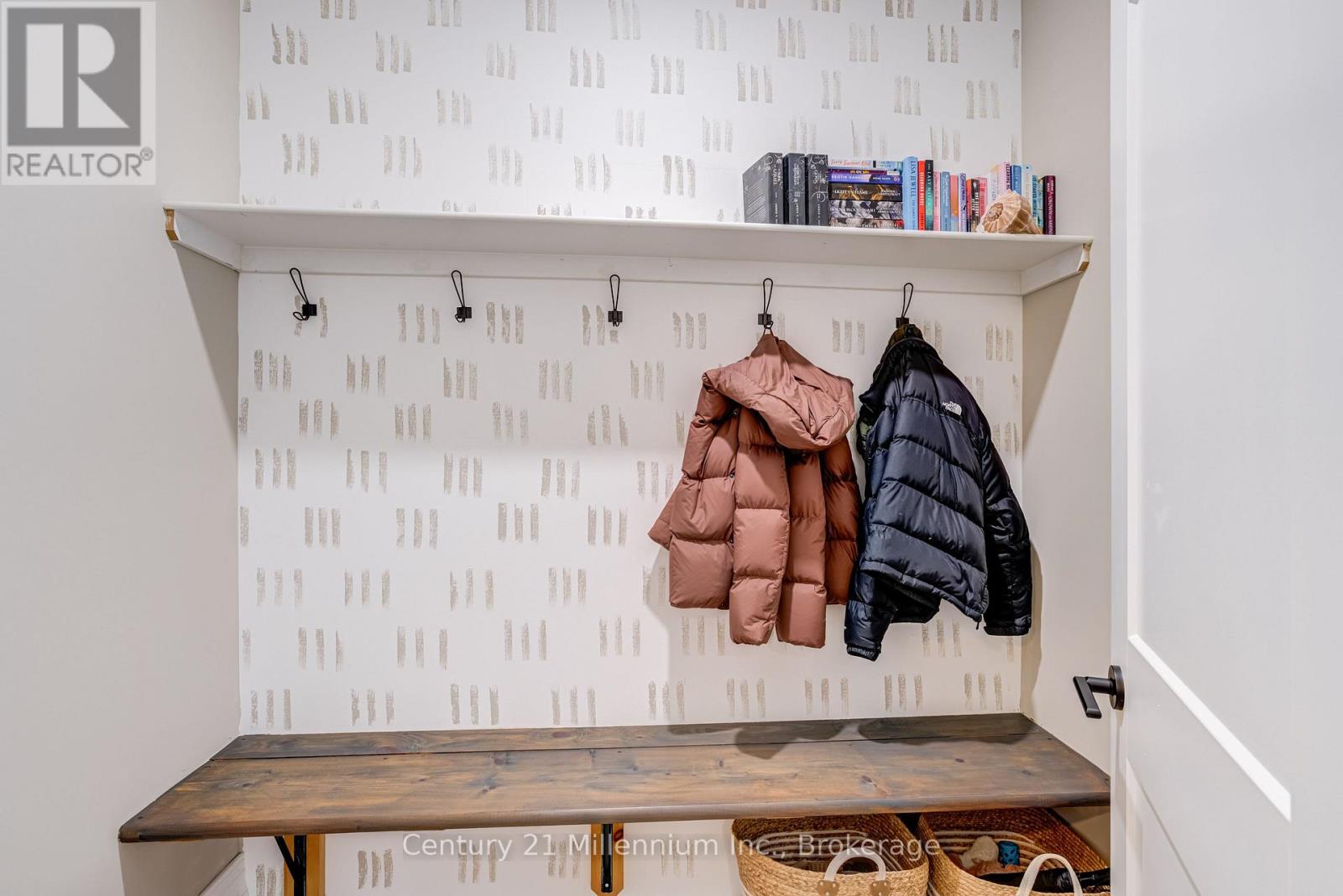 109 Grandore Street, Georgian Bluffs, Ontario N0H 2T0 - Photo 8 - X12833688