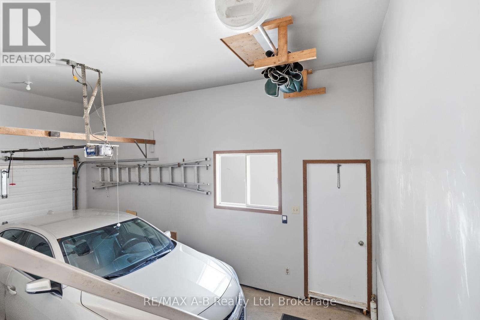 815 O'loane Avenue, Stratford, Ontario N5A 6S6 - Photo 34 - X12833820