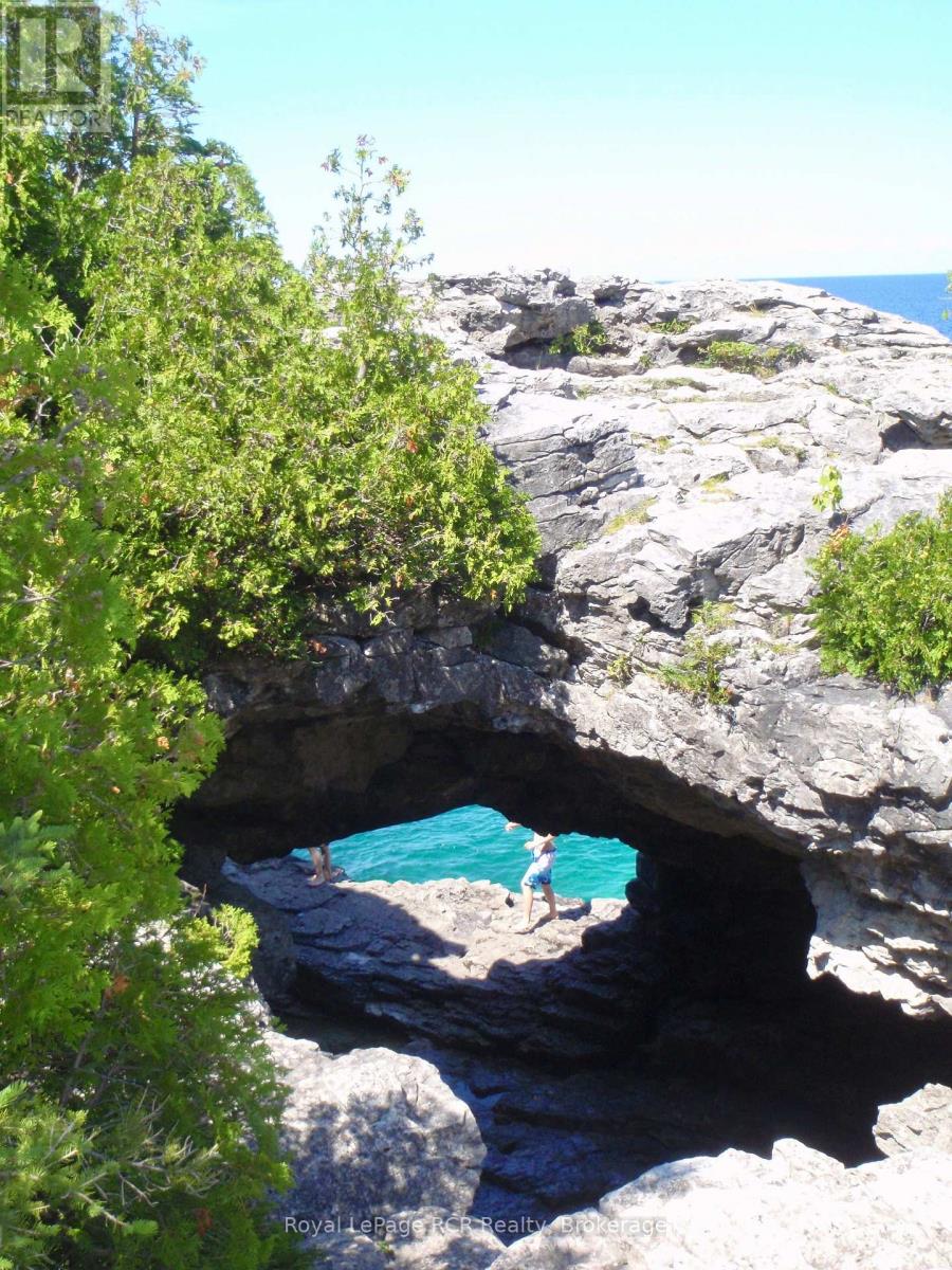 16 Morning Hill Road, South Bruce Peninsula, Ontario N0H 2T0 - Photo 31 - X12833836