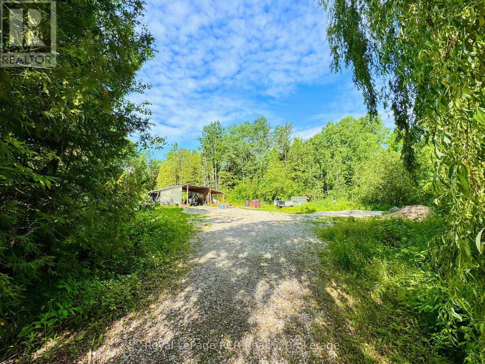 16 Morning Hill Road, South Bruce Peninsula, Ontario N0H 2T0 - Photo 6 - X12833836