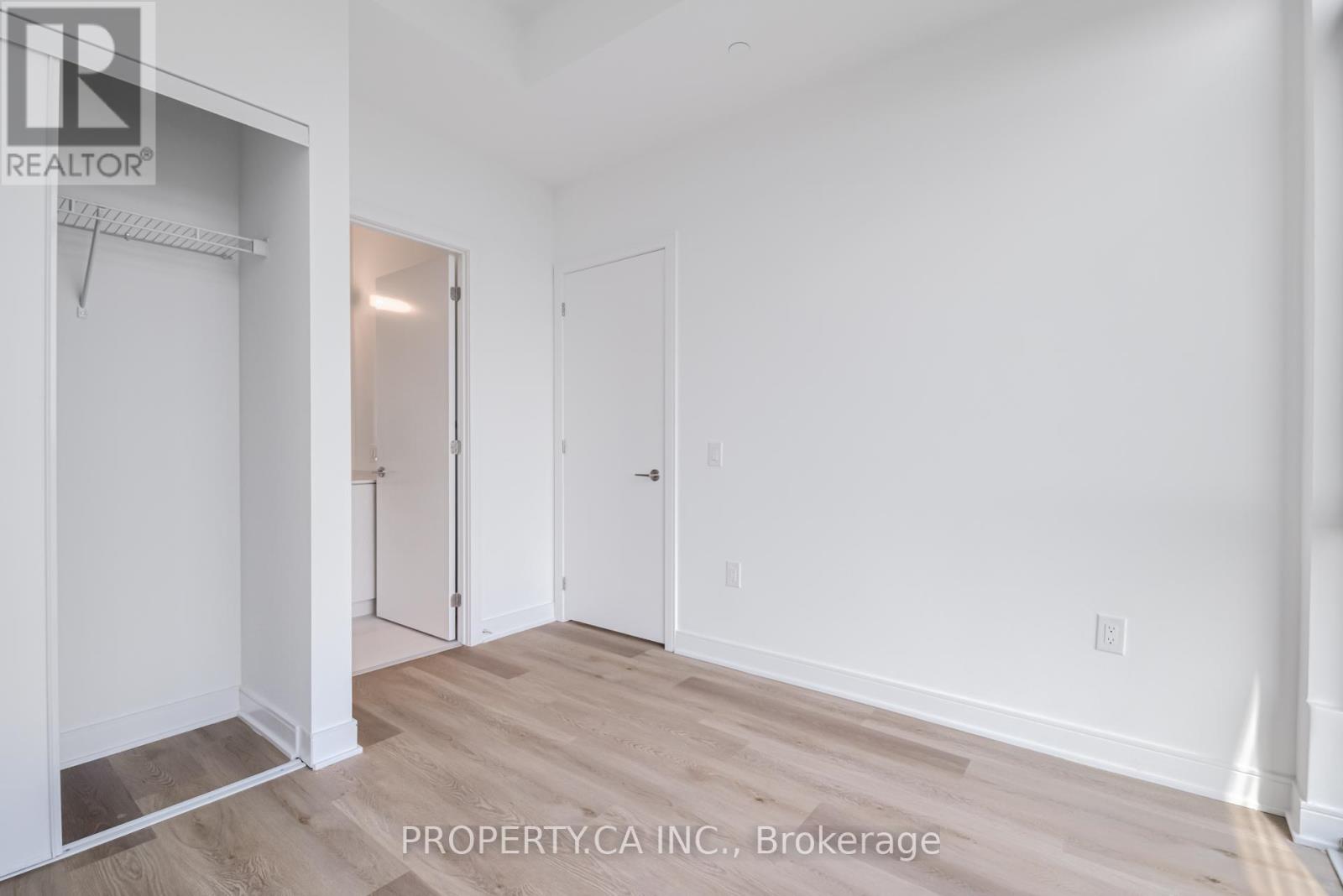 1705 - 86 Dundas Street E, Mississauga, Ontario  L5A 0B1 - Photo 10 - W12833500