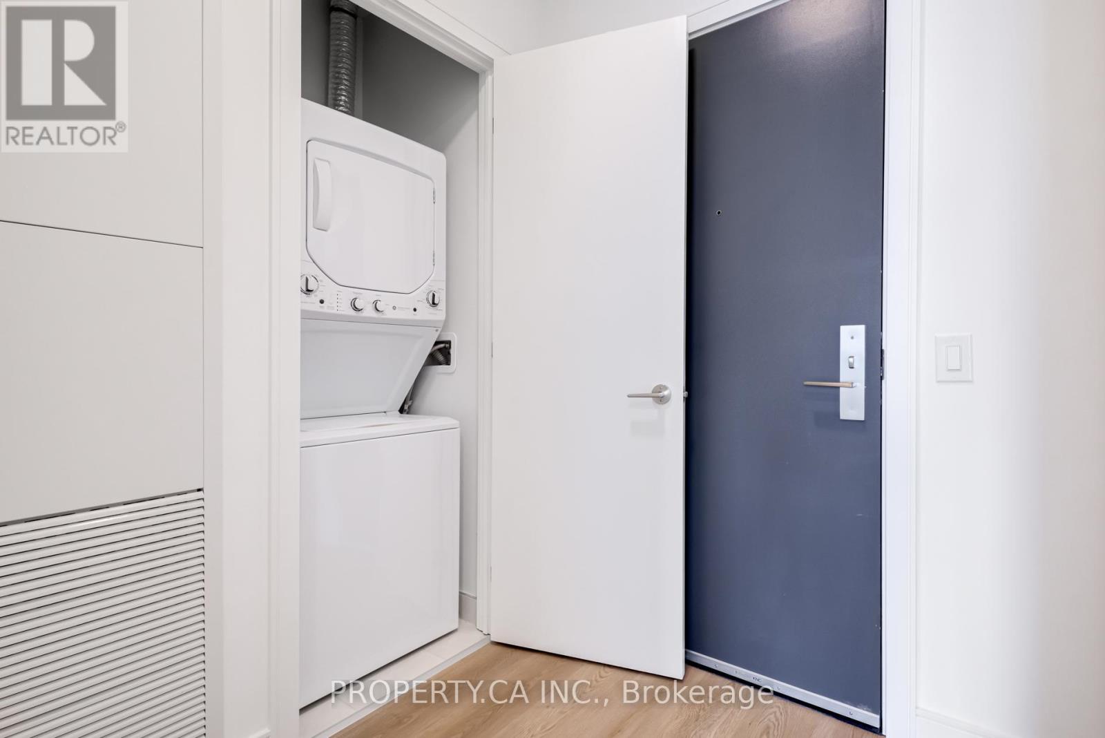 1705 - 86 Dundas Street E, Mississauga, Ontario  L5A 0B1 - Photo 13 - W12833500