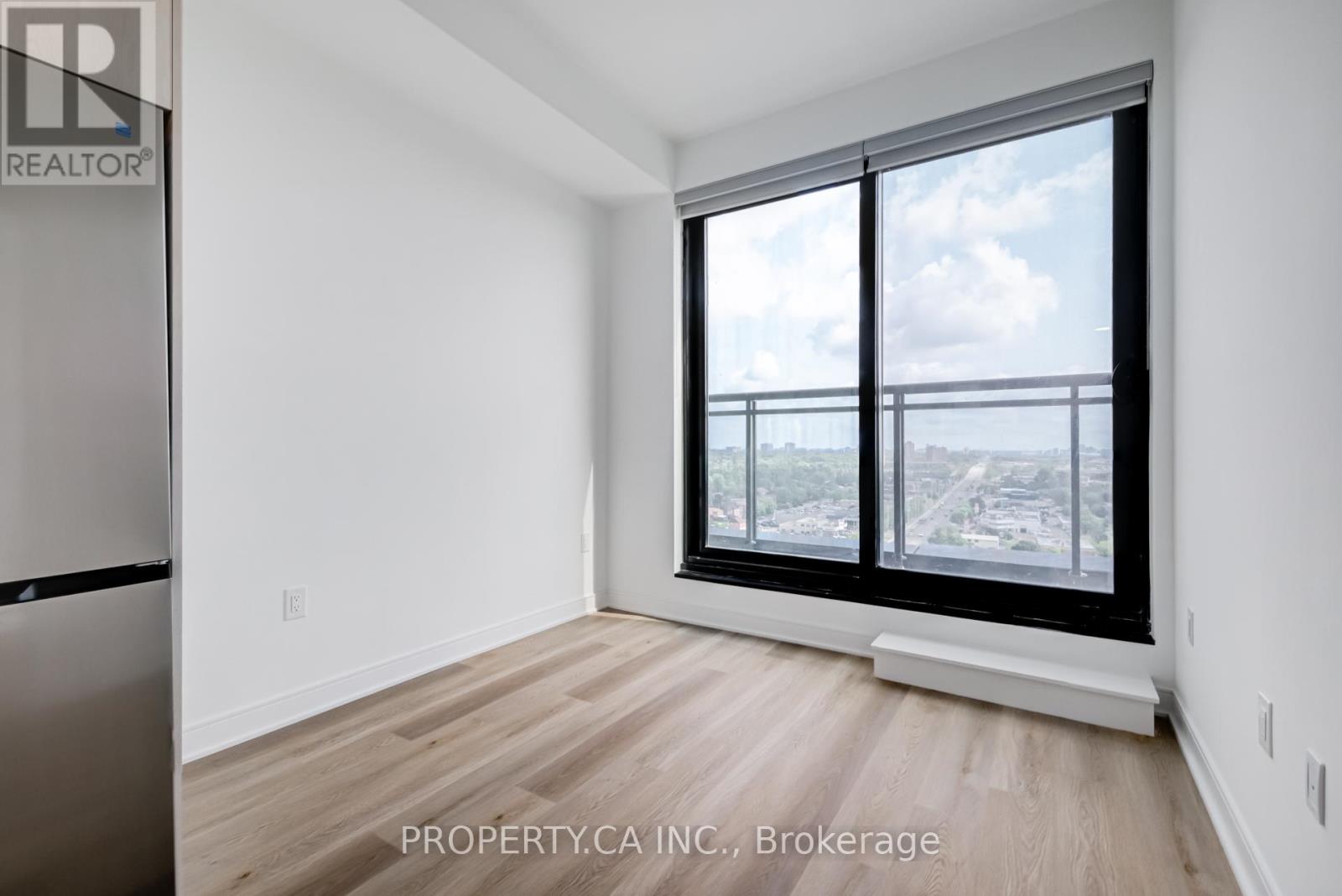 1705 - 86 Dundas Street E, Mississauga, Ontario  L5A 0B1 - Photo 3 - W12833500