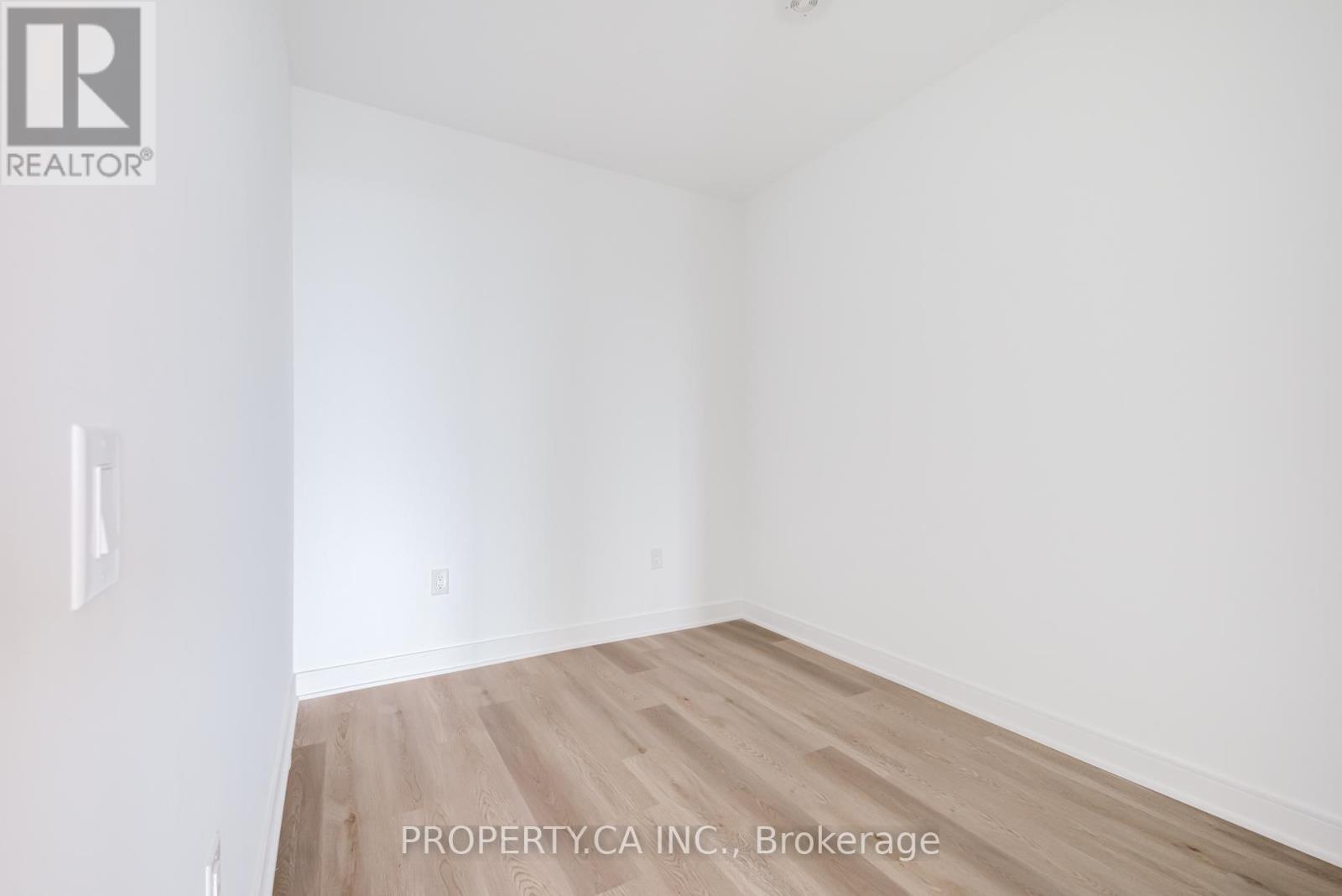 1705 - 86 Dundas Street E, Mississauga, Ontario  L5A 0B1 - Photo 7 - W12833500