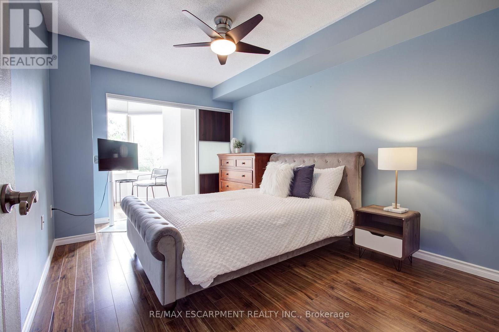 306 - 1270 Maple Crossing Boulevard, Burlington, Ontario  L7S 2J3 - Photo 22 - W12833502