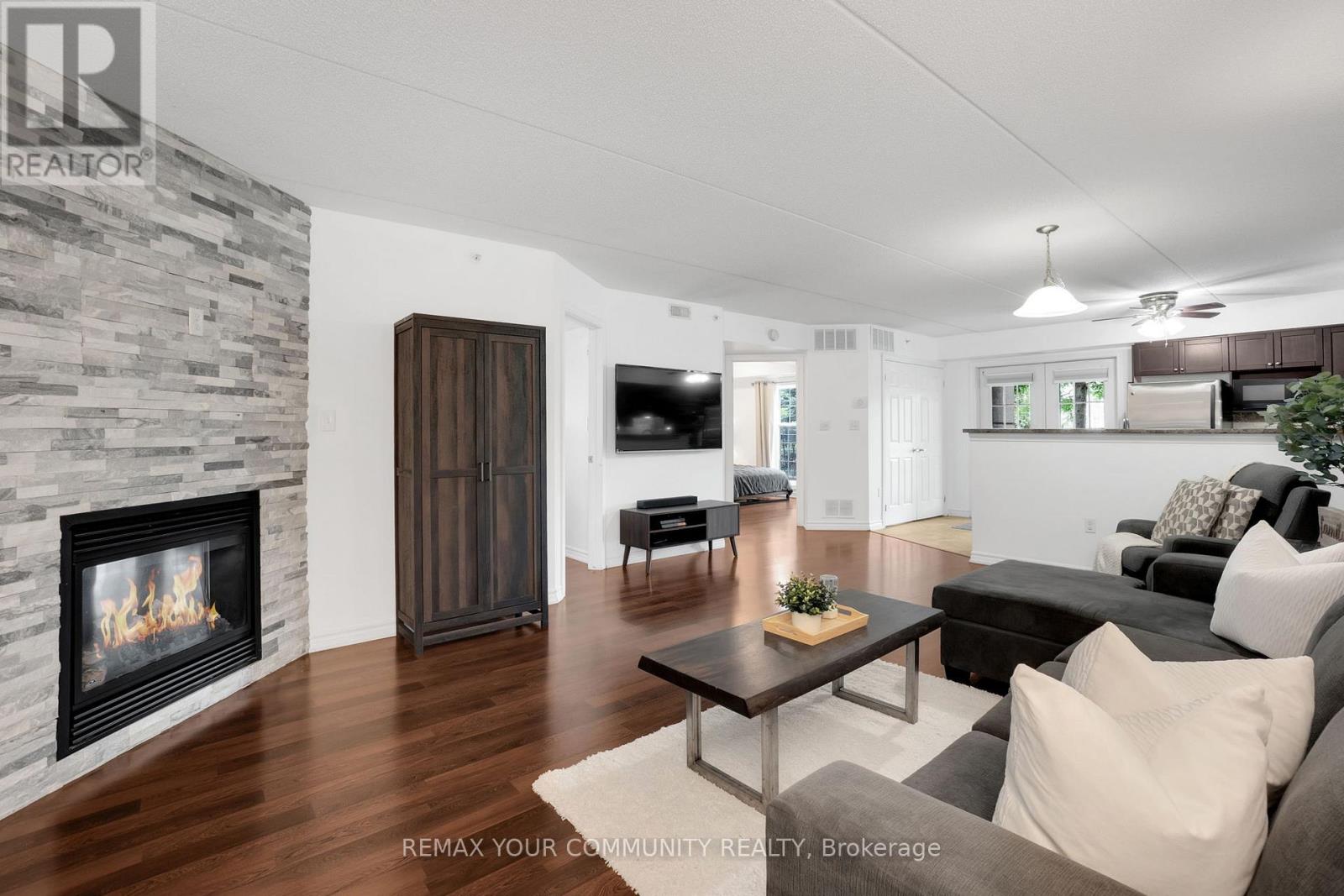 101 - 1360 Main Street, Milton, Ontario  L9T 7S5 - Photo 2 - W12833528