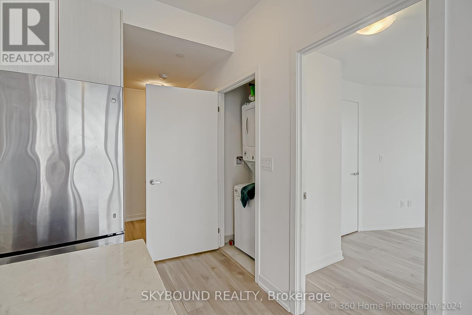 1018 - 2520 Eglinton Avenue W, Mississauga, Ontario  L5M 0Y4 - Photo 14 - W12833562