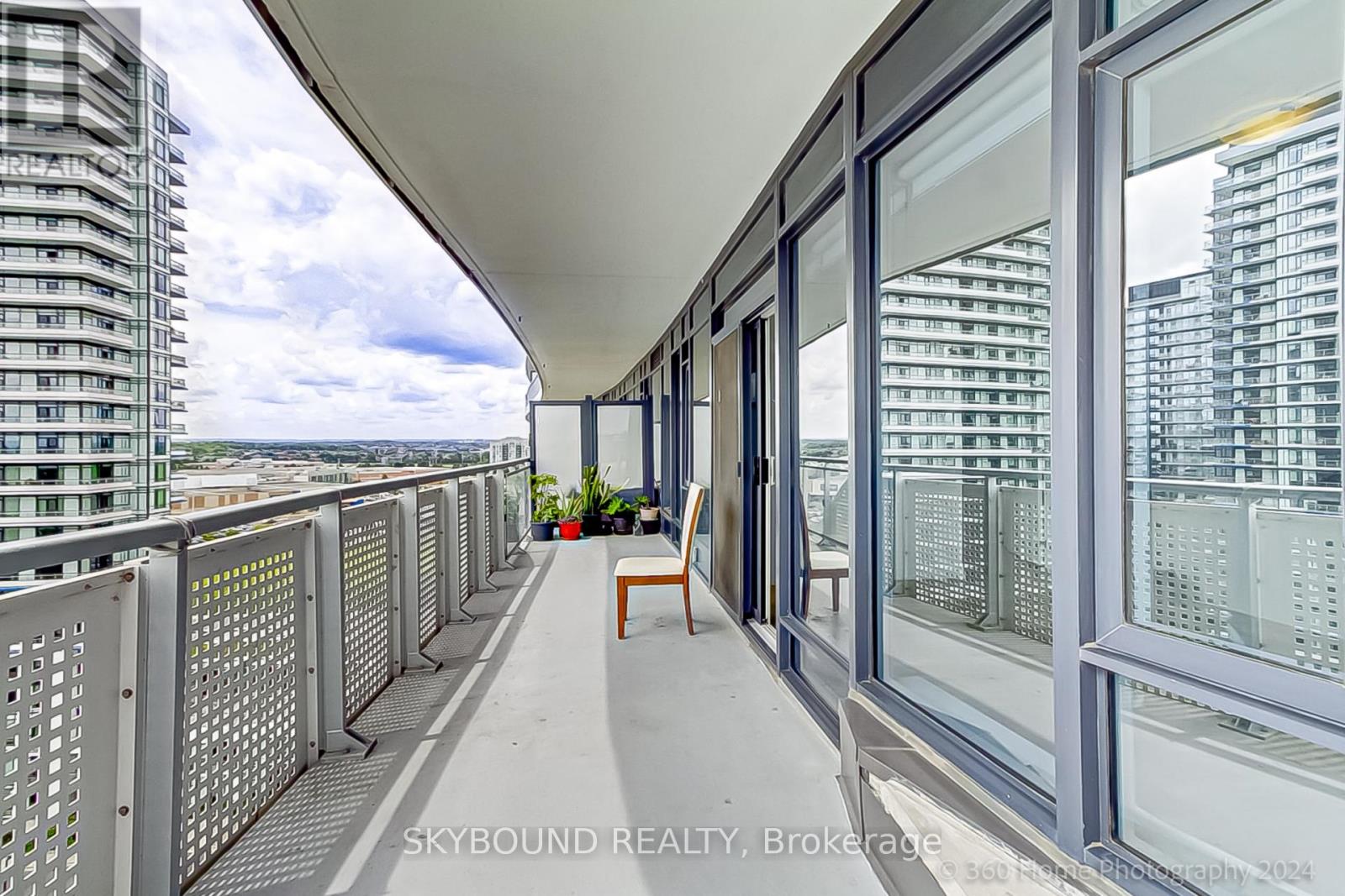 1018 - 2520 Eglinton Avenue W, Mississauga, Ontario  L5M 0Y4 - Photo 23 - W12833562