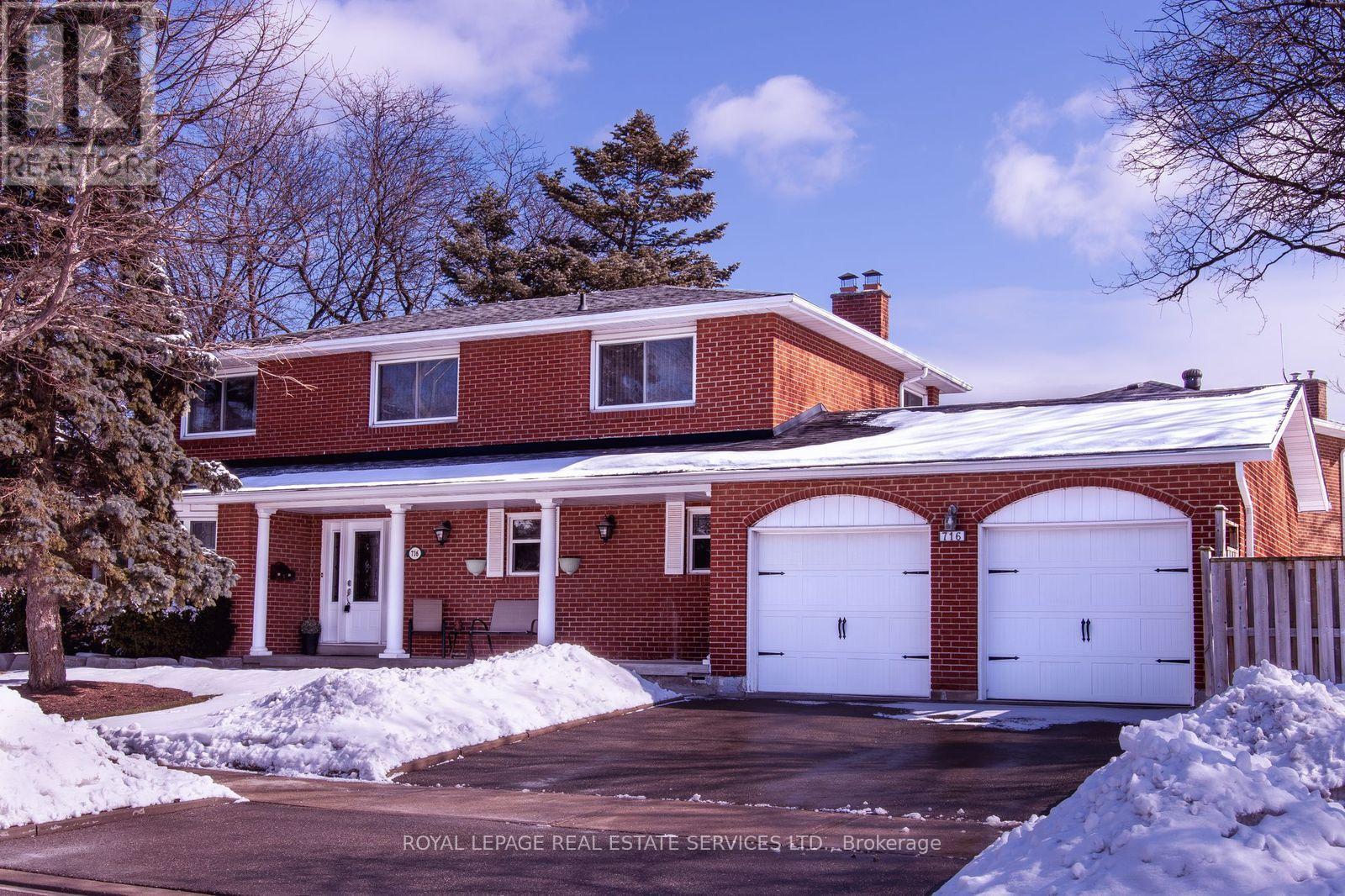 716 CAMERON COURT, Mississauga, Ontario