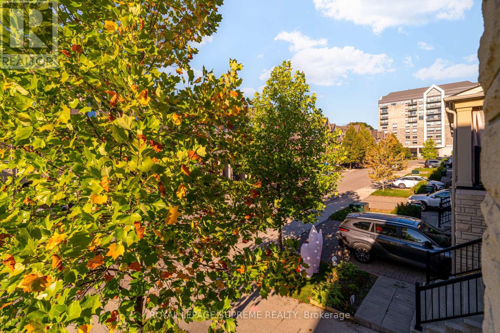 53 Dryden Way, Toronto, Ontario  M9R 0B2 - Photo 22 - W12833598