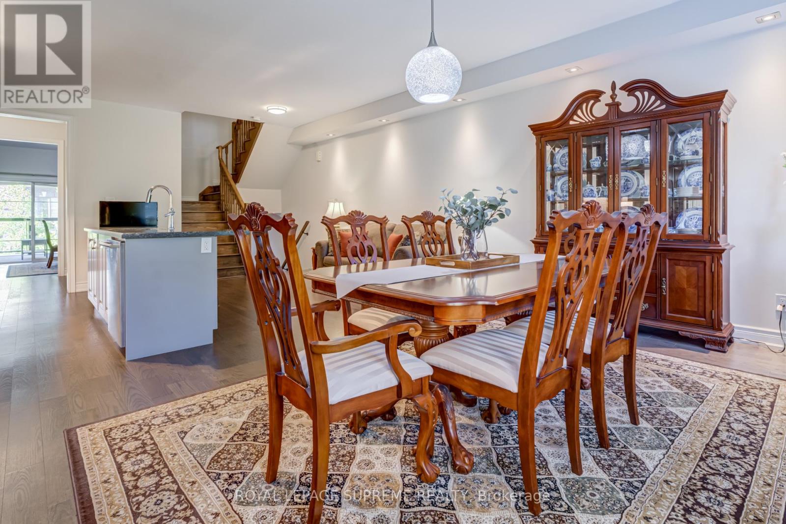 53 Dryden Way, Toronto, Ontario  M9R 0B2 - Photo 8 - W12833598