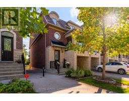 53 DRYDEN WAY, Toronto, Ontario