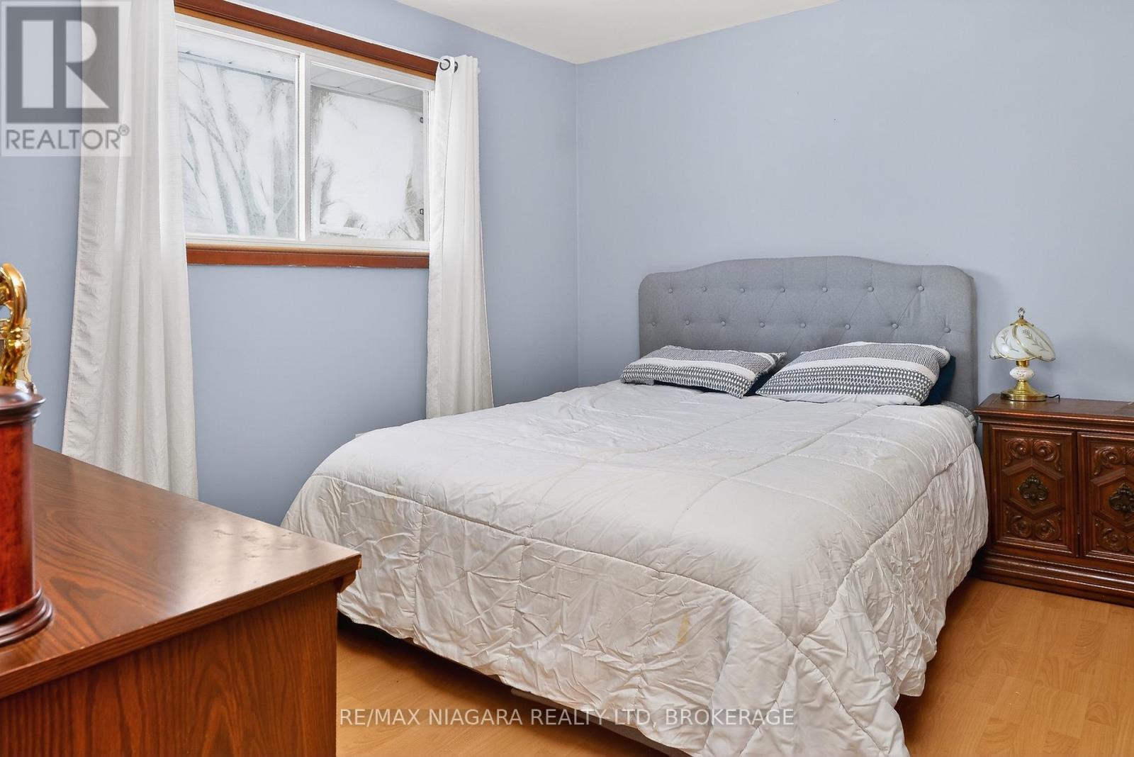 16 Cross Street, Port Colborne (Killaly East), Ontario  L3K 1K9 - Photo 18 - X12833546