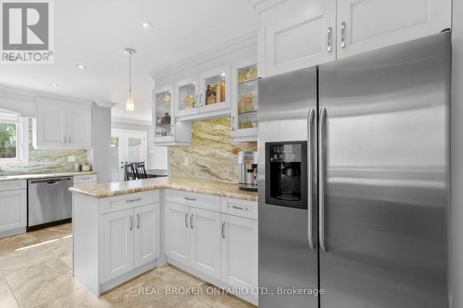 11 Fountainbridge Drive, Caledon, Ontario  L7E 1P6 - Photo 12 - W12833744