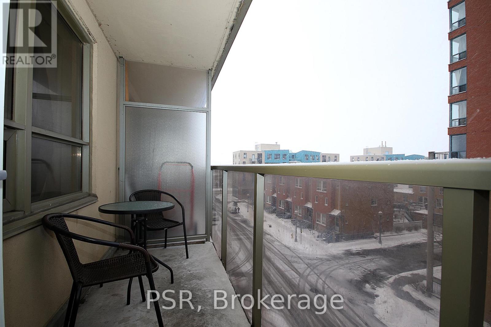 404 - 4 Elsinore Path, Toronto, Ontario  M8V 4G7 - Photo 15 - W12833754